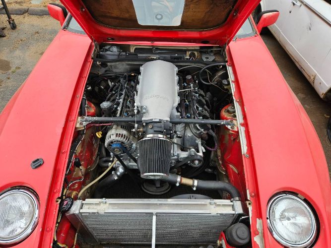 Porsche-928s-1980-Red-19