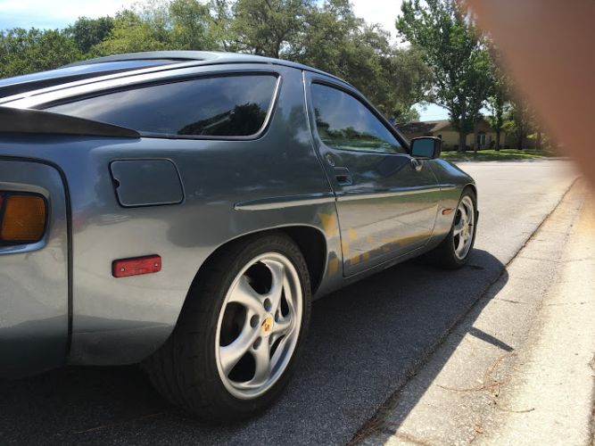 Porsche-928s-1984-Slate-Silver-Tan-3