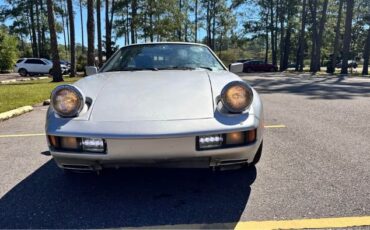 Porsche-928s-1986-Silver-Burgundy-10