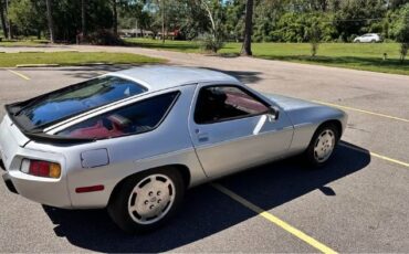 Porsche-928s-1986-Silver-Burgundy-11