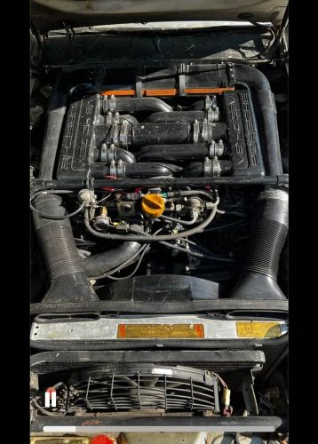 Porsche-928s-1986-Silver-Burgundy-3