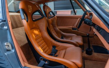 Porsche-930-1976-Coupe-23