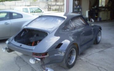Porsche-930-1976-Coupe-28