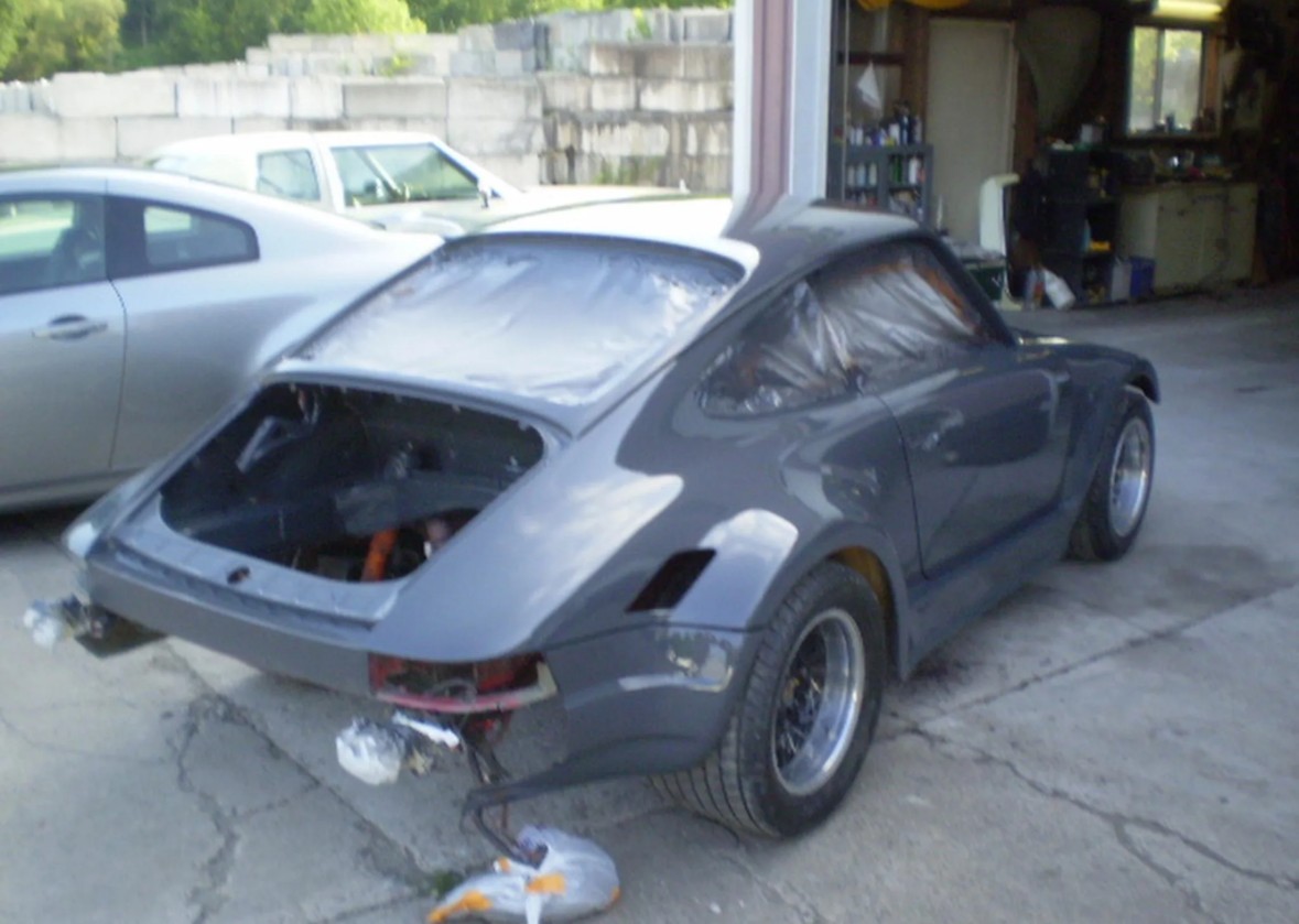 Porsche-930-1976-Coupe-28