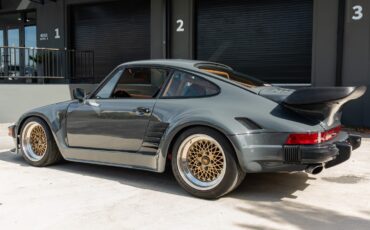 Porsche-930-1976-Coupe-5