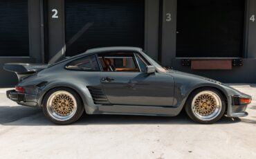 Porsche-930-1976-Coupe-9