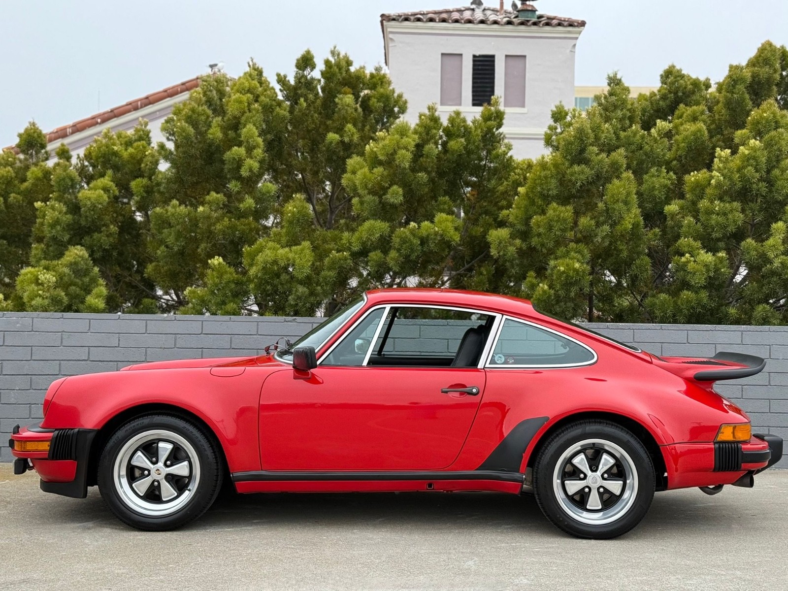 Porsche-930-1977-4
