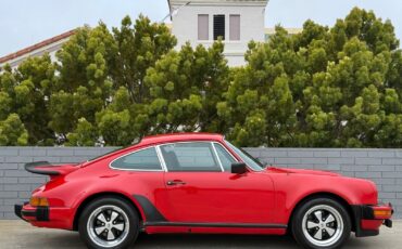 Porsche-930-1977-5