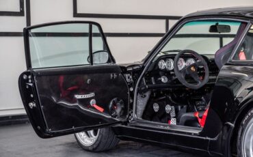 Porsche-930-1986-Coupe-22