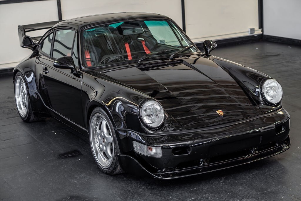 Porsche-930-1986-Coupe-25
