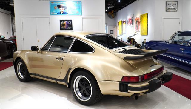 Porsche-930-Turbo-Carrera-1977-4