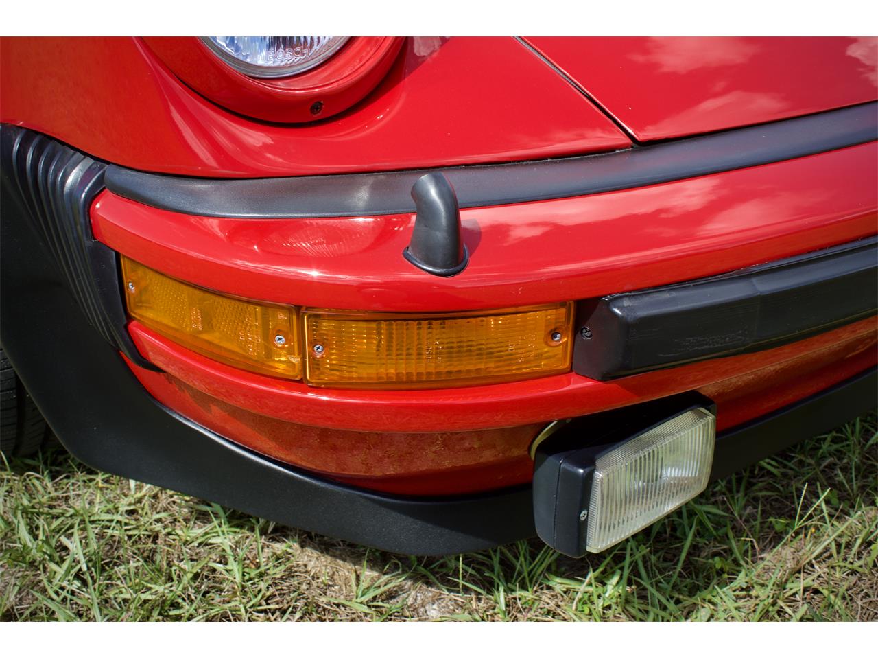 Porsche-930-turbo-1978-Bright-Red-Brown-17