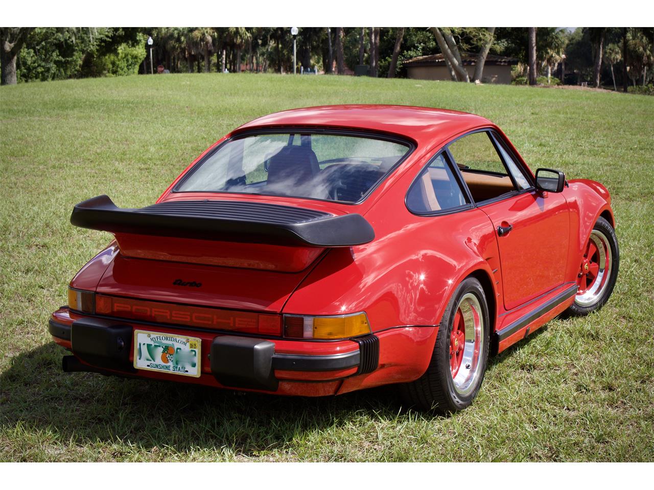 Porsche-930-turbo-1978-Bright-Red-Brown-34