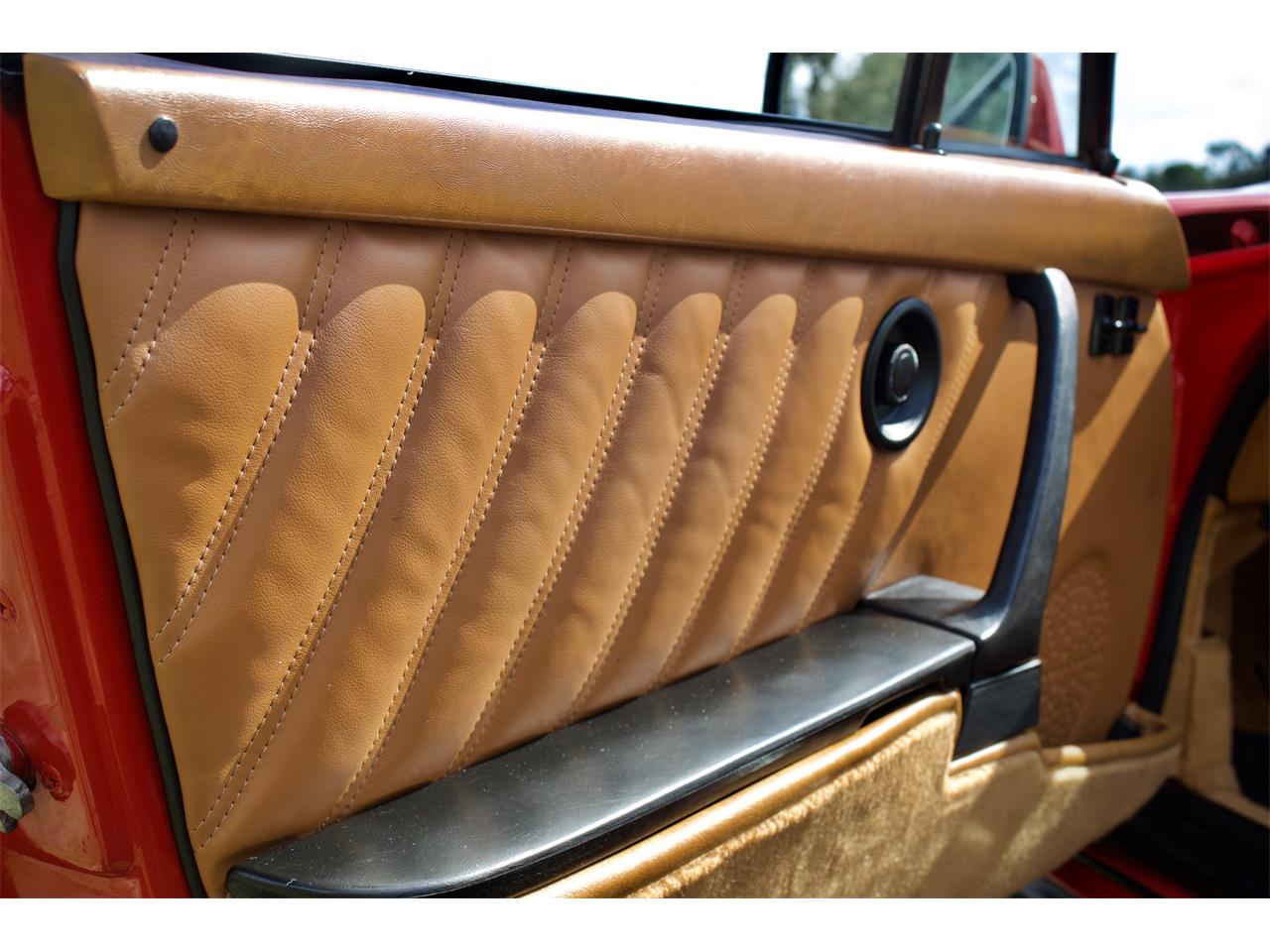 Porsche-930-turbo-1978-Bright-Red-Brown-45