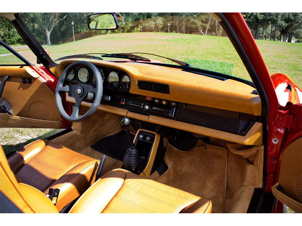 Porsche-930-turbo-1978-Bright-Red-Brown-49