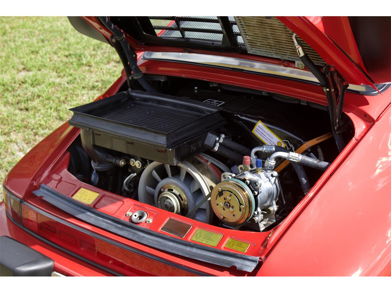 Porsche-930-turbo-1978-Bright-Red-Brown-66