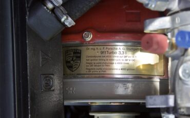 Porsche-930-turbo-1978-Bright-Red-Brown-81