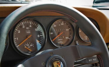 Porsche-930-turbo-1978-Bright-Red-Brown-94