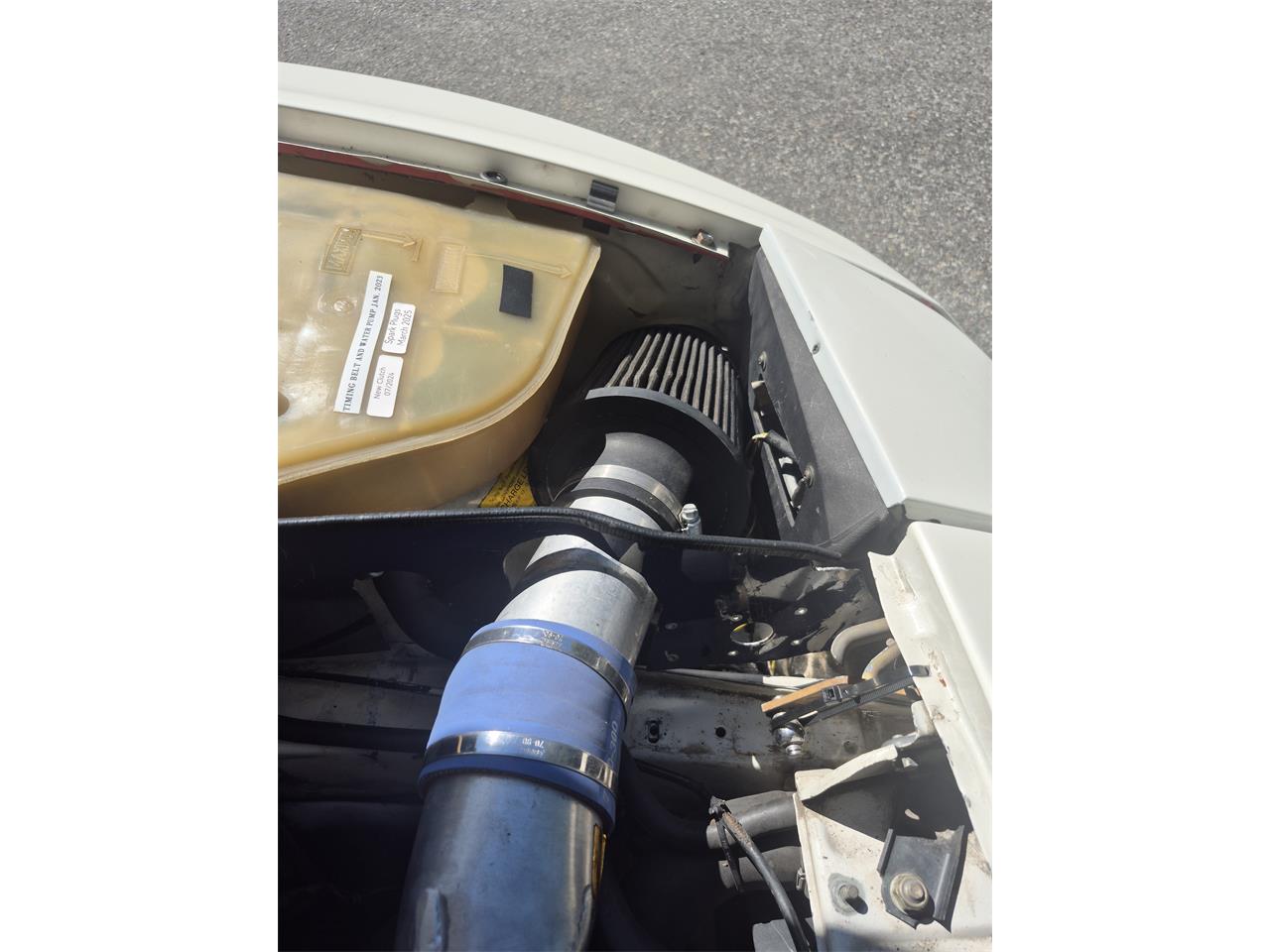 Porsche-944-1983-White-White-26