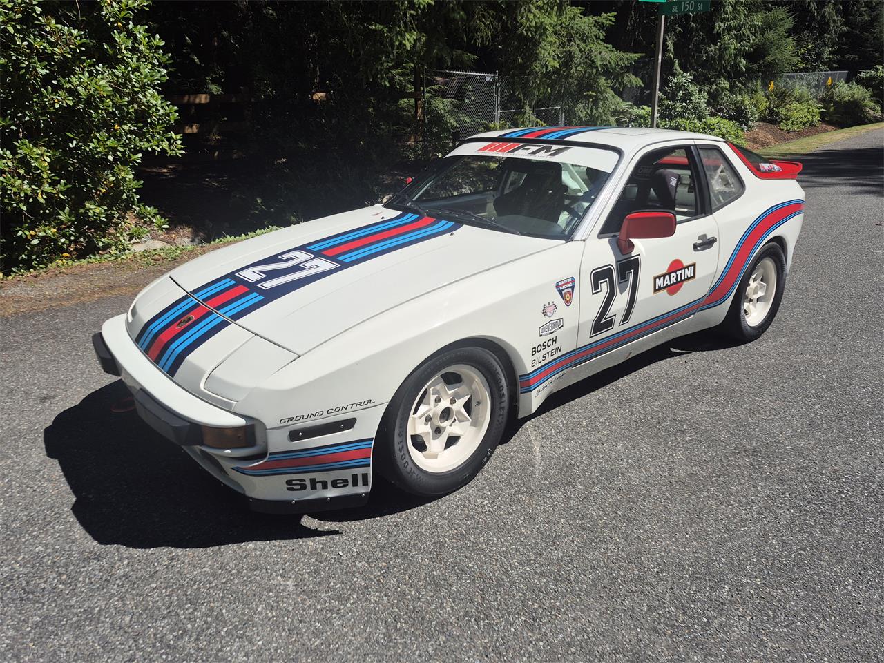 Porsche-944-1983-White-White-32