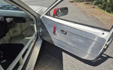 Porsche-944-1983-White-White-40