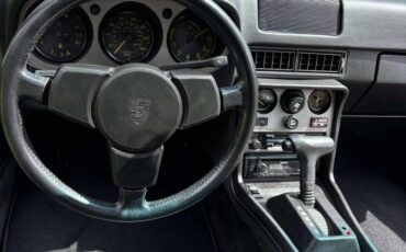 Porsche-944-1983-grey-6