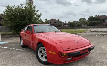 Porsche-944-1984-10