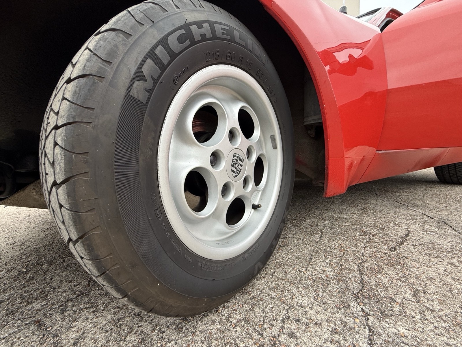Porsche-944-1984-12