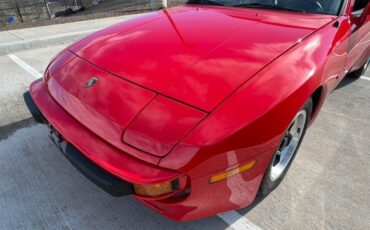 Porsche-944-1984-2-Door-Coupe-10