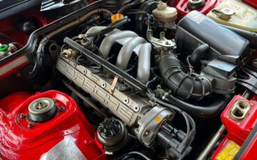 Porsche-944-1984-2-Door-Coupe-17