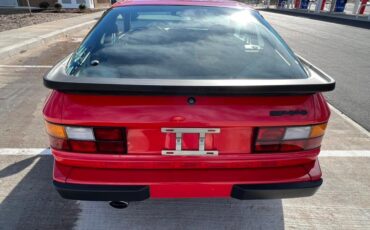 Porsche-944-1984-2-Door-Coupe-3