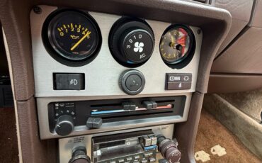 Porsche-944-1984-20