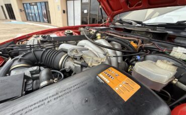 Porsche-944-1984-34