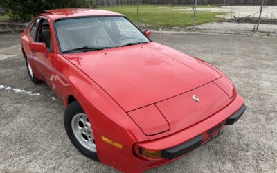 Porsche 944 1984