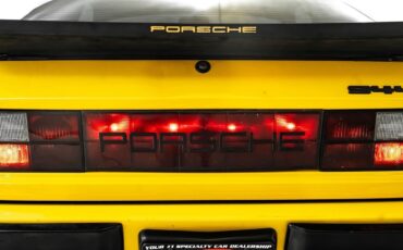 Porsche-944-1984-Hatchback-10