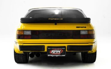 Porsche-944-1984-Hatchback-2