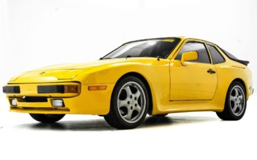 Porsche-944-1984-Hatchback-6