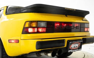 Porsche-944-1984-Hatchback-9