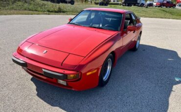 Porsche-944-1984-Red-12