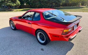 Porsche-944-1984-Red-17