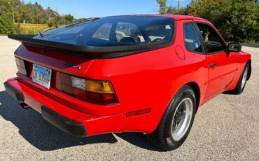 Porsche-944-1984-Red-22