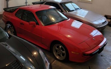 Porsche-944-1984-red-13