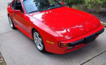 Porsche-944-1984-red