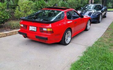 Porsche-944-1984-red-9