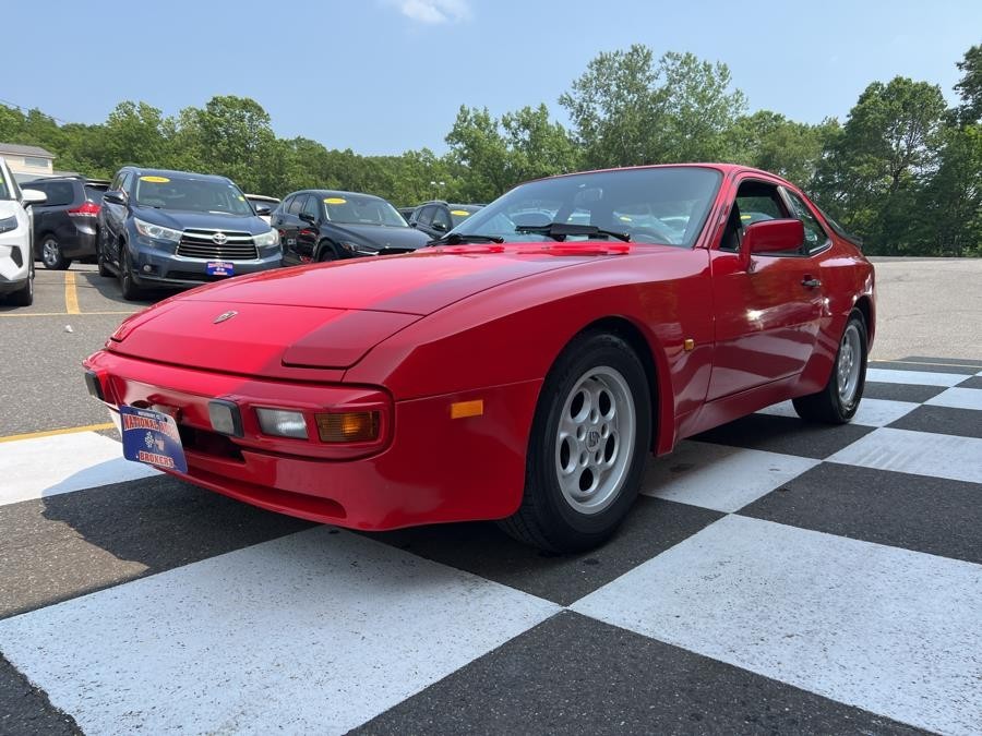 Porsche-944-1985-Coupe-12
