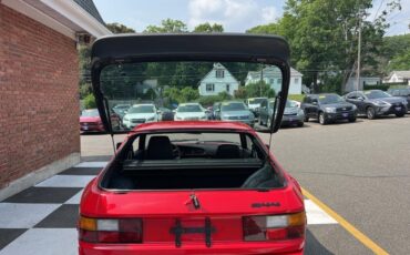 Porsche-944-1985-Coupe-24