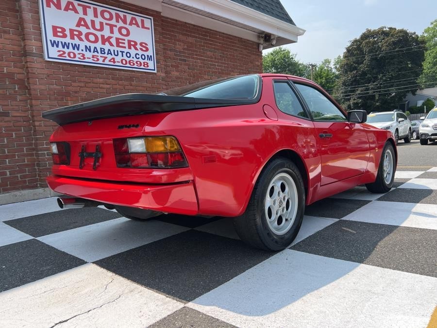 Porsche-944-1985-Coupe-7