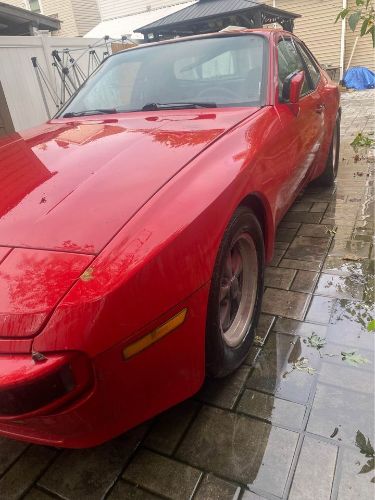 Porsche-944-1985-Red-Black-4