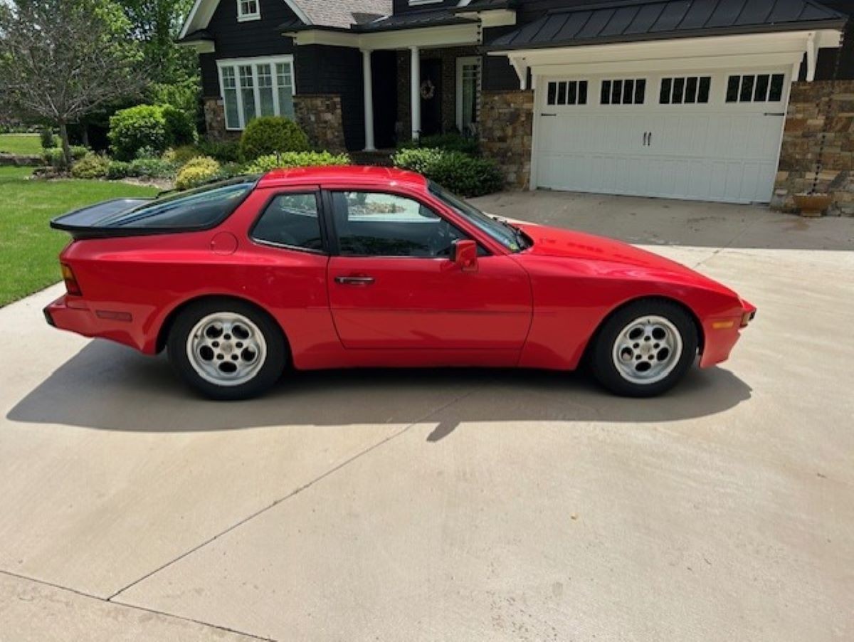 Porsche-944-1986-Coupe-5