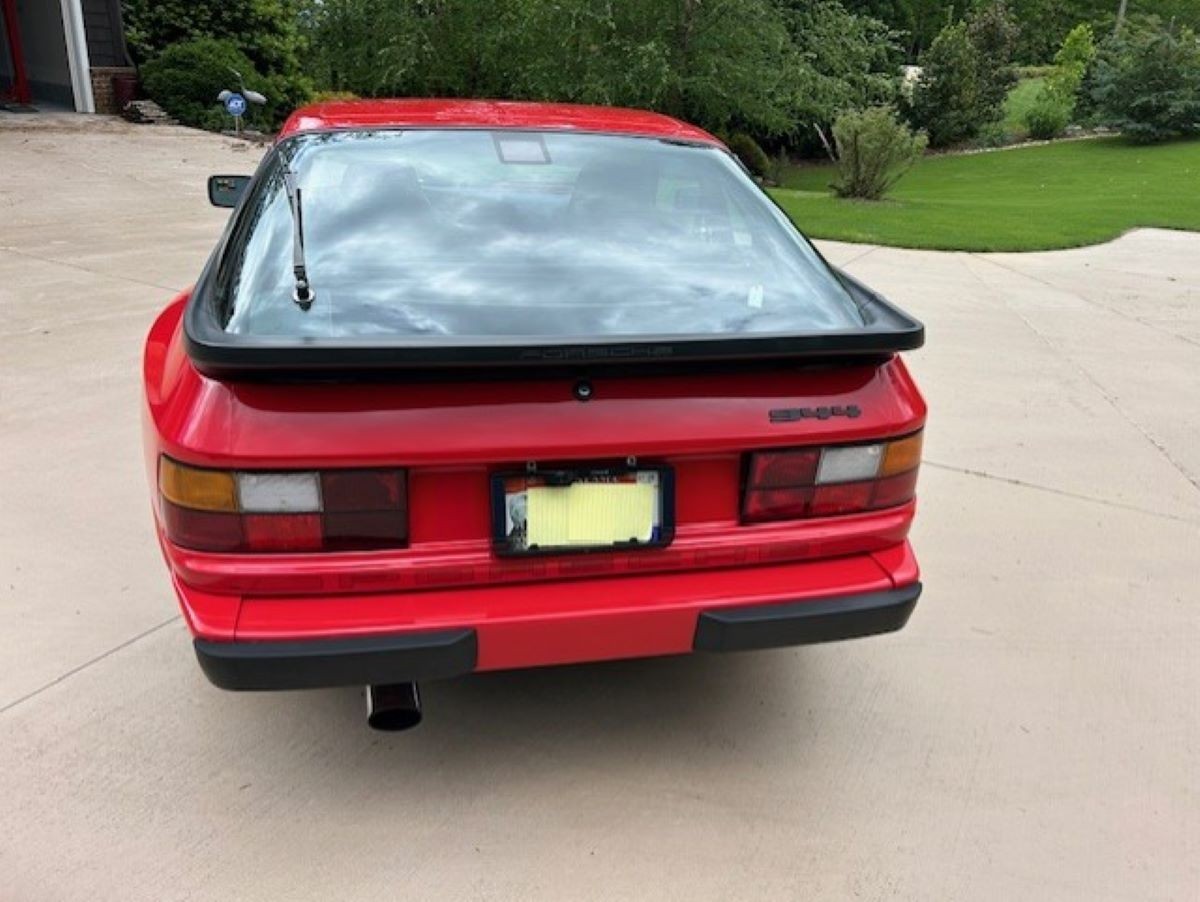 Porsche-944-1986-Coupe-6